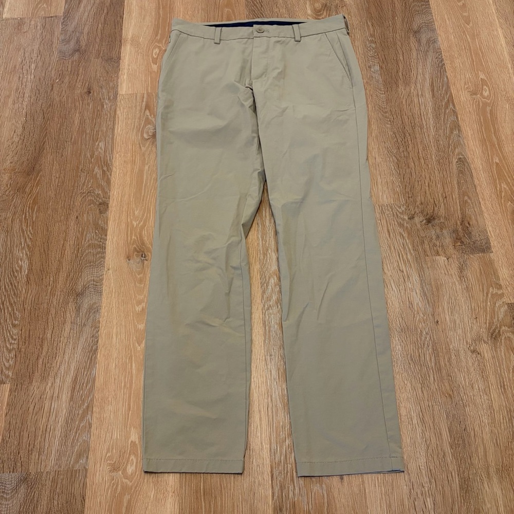 Vineyard Vines OTG Performance Stretch Men's 32x32 Chino Pants Light Khaki Golf